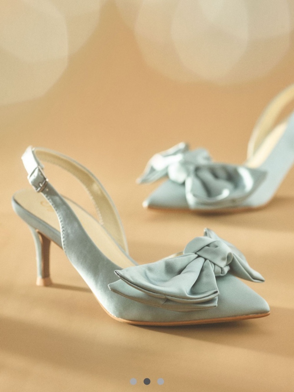 Seychelles Pale Blue Satin Bow Slingback Heels 
NEW in box NEVER WORN!